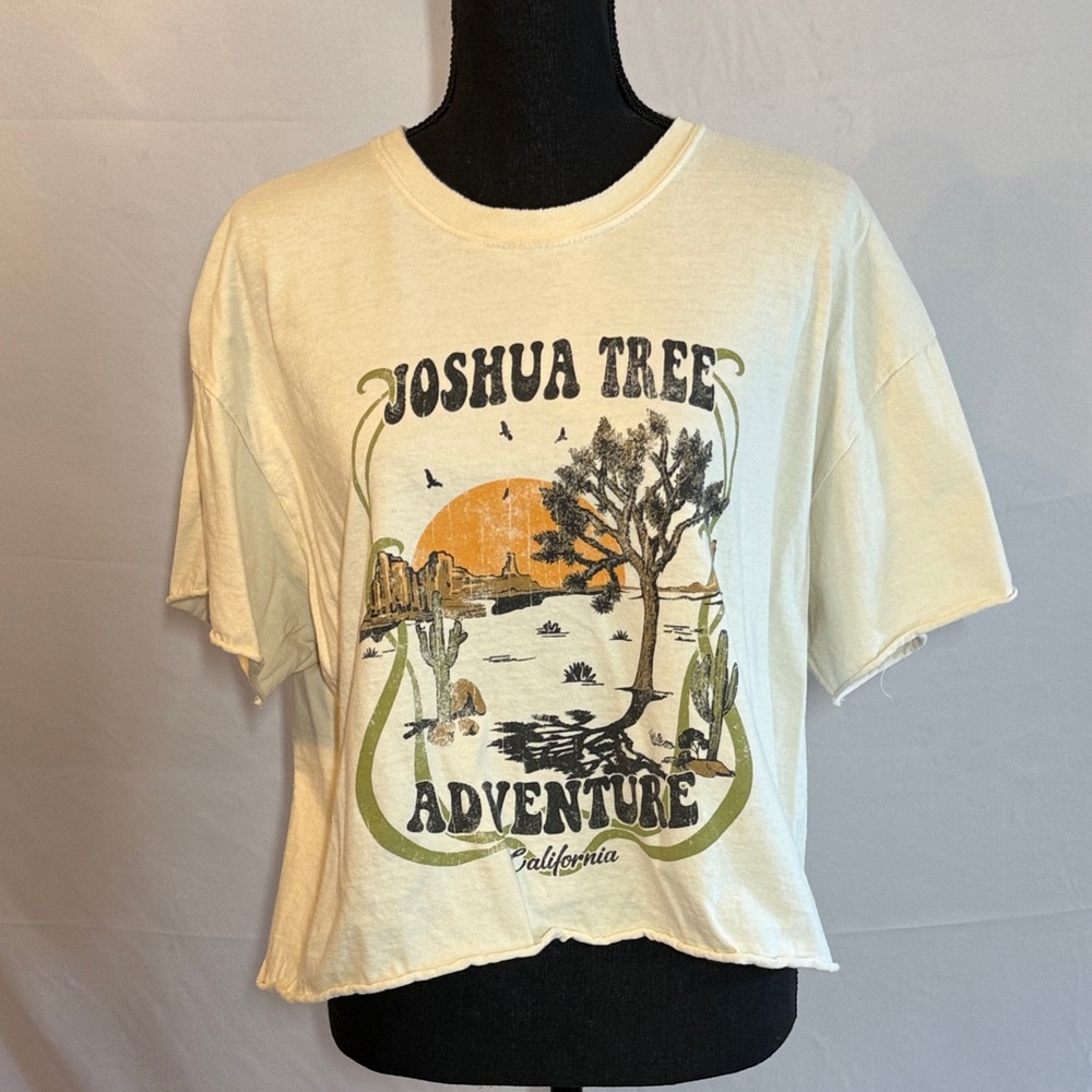 Women’s Joshua Tree T-Shirt - Cream Size Large